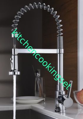 صمام السيراميك الأساسية طويلة العنق بالوعة المطبخ الحنفية SUS 304 مادة الفولاذ المقاوم للصدأ