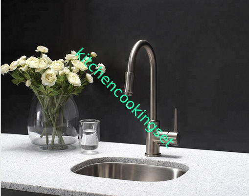 De aangepaste Moderne Chrome-Tapkranen van de Badkamersgootsteen, kiezen Tapkraan van de Handvat de Roestvrije Gootsteen uit