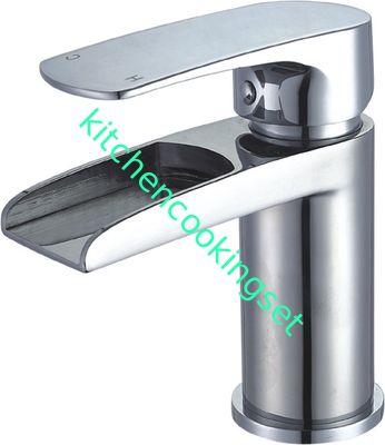 خلاط حوض المطبخ المعاصر نمط الحنفيات تصميم فاخر للمطبخ / الحمام