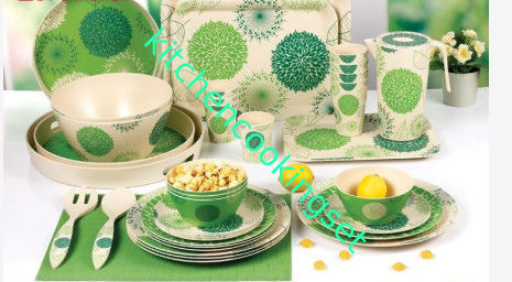 Grüne Farbbambusessgeschirr-gesetzter wasserdichter nicht- Geruch BPA geben freundliches Eco frei